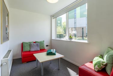 1 bed house, De Walden Way, City Centre, Bradford, BD71BD - Image 8